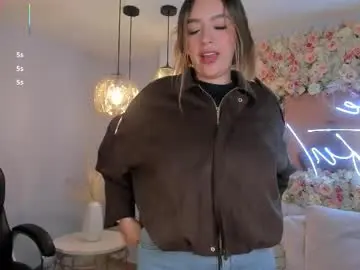 Chaturbate Watch Live Sex Cams of bellarosex1