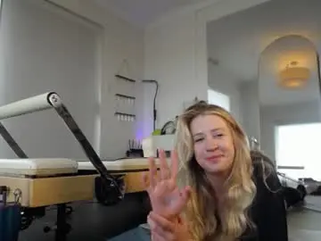 Chaturbate Best live sex cam show of dani_does_pilates