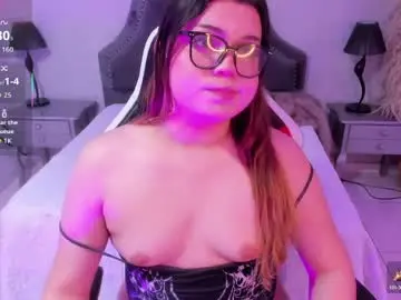 Chaturbate Live Sex Cam of maxxxine_