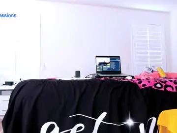 Chaturbate Adult Video Chat of naughtyobsessions