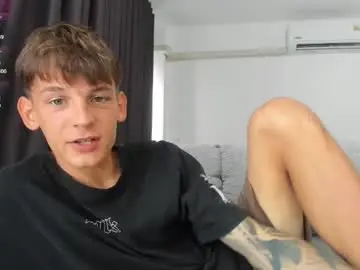 Chaturbate Live Sex Cam of aiko_miracle