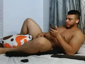 Chaturbate Live Sex Cam of angelm888