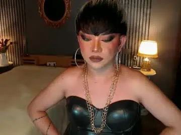 Chaturbate Best live sex cam show of hugecockchristine