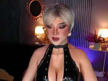 Chaturbate Sex Cam of hugecockchristine