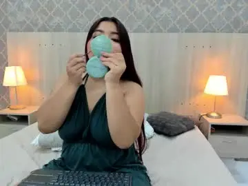 Chaturbate Free Live Porn of julieta_robertson