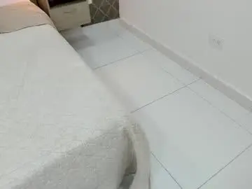 Chaturbate Free Porn Cam of julieta_robertson