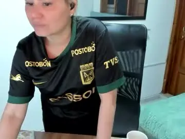 Chaturbate Best live sex cam show of julieta_star69