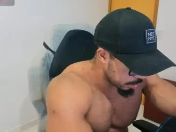 Chaturbate Live Sex Cam of mikehotk