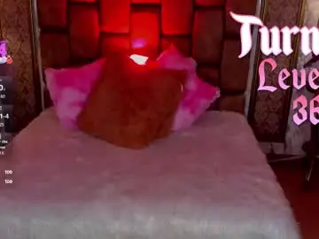 Chaturbate Live Sex of soffiqueen