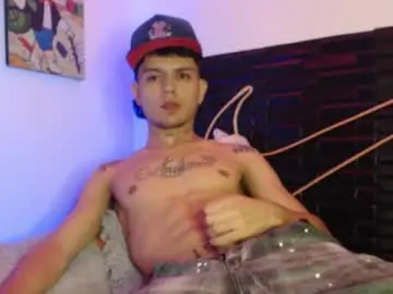 Chaturbate Free Porn Cam of andersonz98