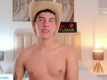 Chaturbate Adult Webcam of axel_sliim