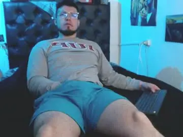 Chaturbate Live Sex of brad_hot_boy