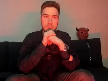 Chaturbate Live Sex Cam of cuteseductor