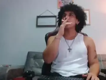 Chaturbate Watch Live Sex Cams of fire_boy69