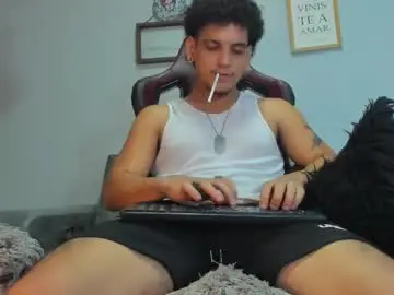 Chaturbate Adult Video Chat of fire_boy69