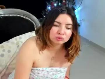 Chaturbate Watch Live Sex Cams of luara__01__lecat_1