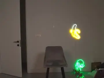 Chaturbate Live Sex Cam of velvettgirl