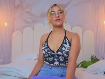 Chaturbate Sex Chat of evaa_honey