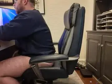 Chaturbate Free Porn Cam of boredhorndog