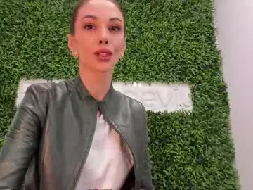 Chaturbate Free Porn Cam of hotfallingdevil