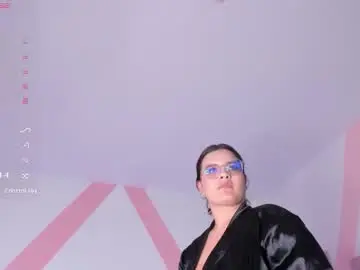 Chaturbate Free Porn Cam of isabella_whiite