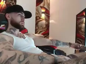 Chaturbate Free Porn Cam of luke_davis01