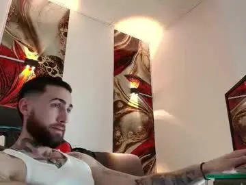 Chaturbate Live Porn of luke_davis01