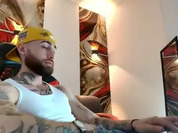 Chaturbate Watch Live Sex Cams of luke_davis01