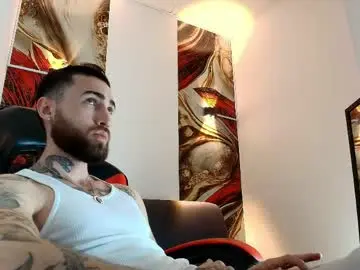 Chaturbate Free Porn Cam of luke_davis01