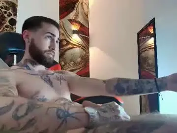Chaturbate Watch Live Sex Cams of luke_davis01