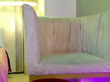 Chaturbate Live Sex Cam of tommy_lovee