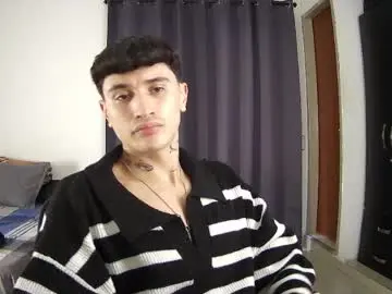 Chaturbate Best live sex cam show of badboyx6969x