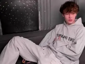 Chaturbate Free Live Porn of curlytwinkboy