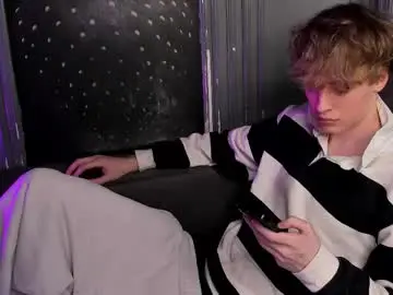 Chaturbate Best live sex cam show of curlytwinkboy