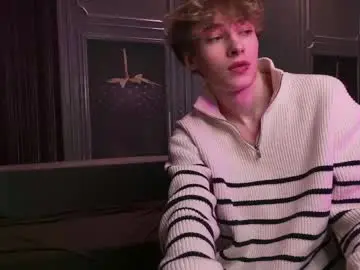 Chaturbate Sex Chat of curlytwinkboy