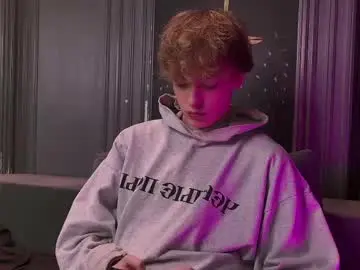 Chaturbate Nude Webcam of curlytwinkboy