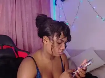 Chaturbate Best live sex cam show of daphnewalker__
