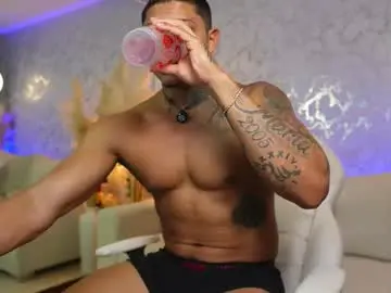 Chaturbate Live Sex Cam of diagostone