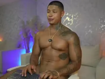 Chaturbate Watch Live Sex Cams of diagostone