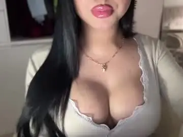 Chaturbate Watch Live Sex Cams of foxyluscious