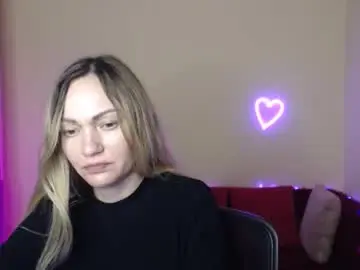 Chaturbate Nude Webcam of mikkey_mouse8