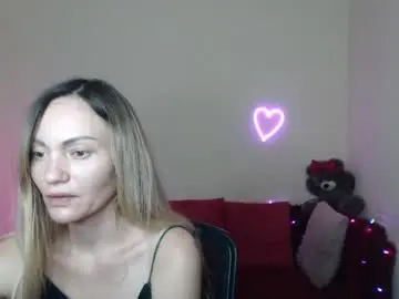 Chaturbate Live Porn of mikkey_mouse8