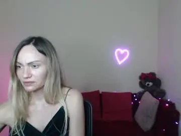 Chaturbate Live Sex Cam of mikkey_mouse8