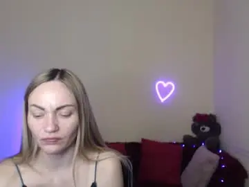 Chaturbate Adult Webcam of mikkey_mouse8