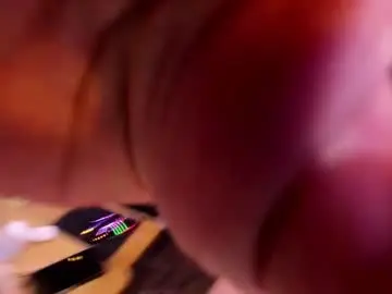 Chaturbate Free Porn Cam of alma_pearl