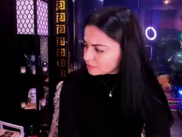 Chaturbate Live Porn of alma_pearl