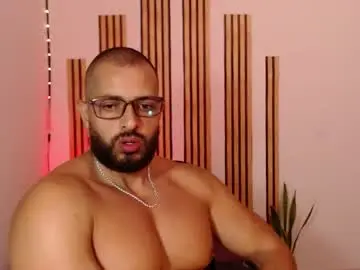 Chaturbate Free Porn Cam of chris_magnum_