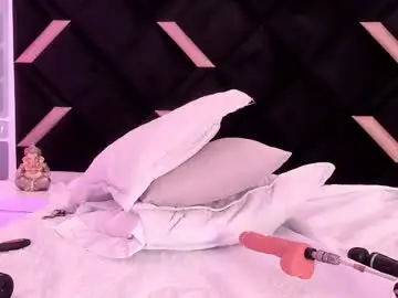 Chaturbate Live Porn of lunara_vall