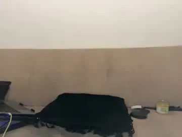 Chaturbate Adult Webcam of midgettripod1