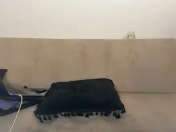 Chaturbate Adult Webcams of midgettripod1